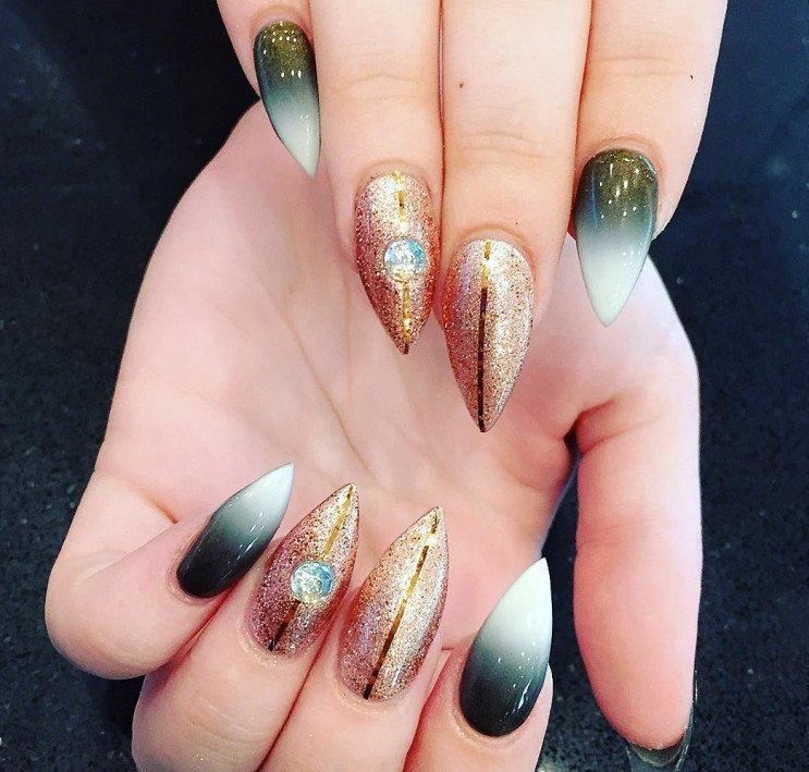 f156ce2074640f8acc26adf6eb1a5bb2